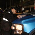 Más de 100 secuestros vehiculares y tres aprehendidos en operativos municipales en La Plata