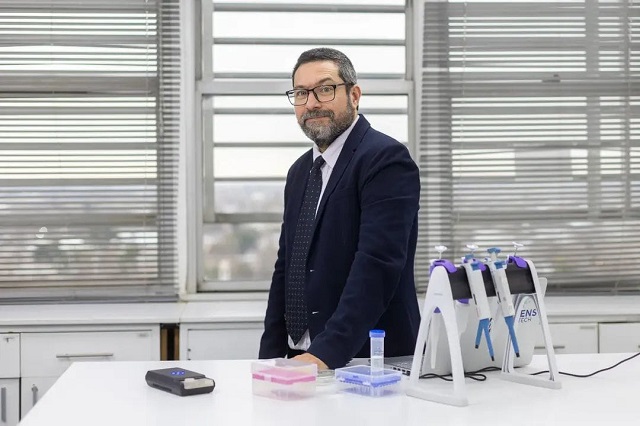 La ciencia de la UNLP sigue destacándose: primer premio para un investigador por sus aportes en Química La ciencia de la UNLP sigue destacándose: primer premio para un investigador por sus aportes en Química