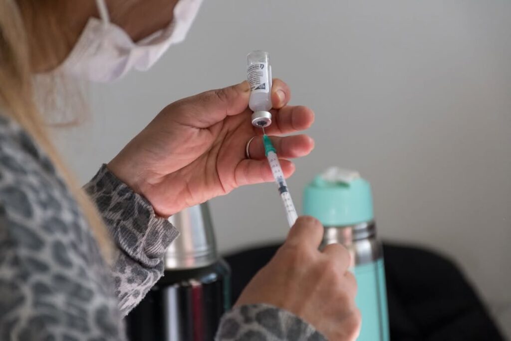 El Municipio reforzó la atención sanitaria con nuevos operativos gratuitos en los barrios platenses