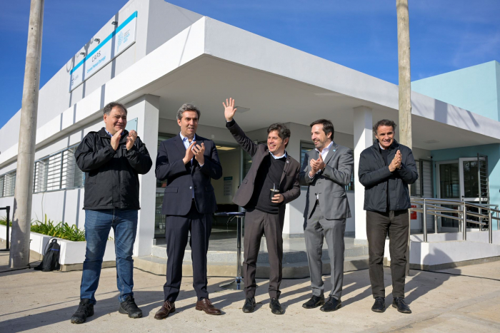 Kicillof inauguró un nuevo Centro de Atención Primaria de la Salud en Luján Kicillof inauguró un nuevo Centro de Atención Primaria de la Salud en Luján