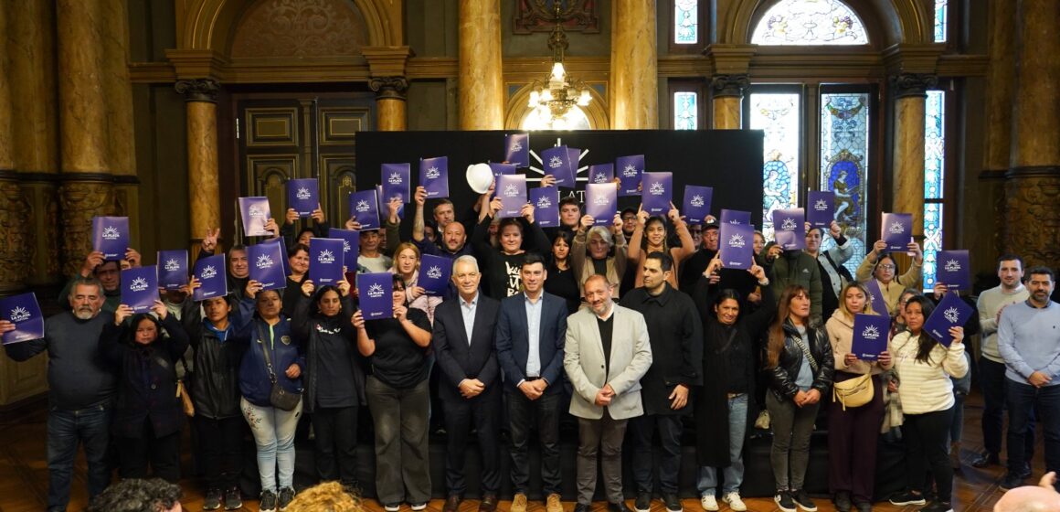 El Municipio adjudicó los servicios de mantenimiento del espacio público a cooperativas